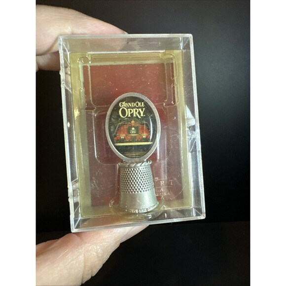 Souvenir Vintage Pewter Thimble Grand Ole Opry In Box Fort USA - Picture 1 of 7